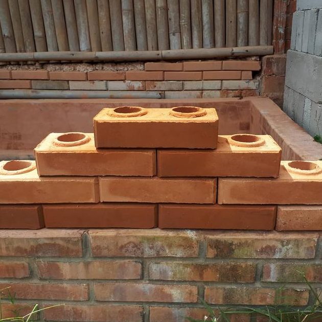 bata tanah merah interblock