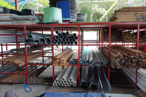 Chekis Hardware