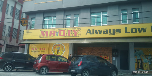 MR.DIY Tmn Melor