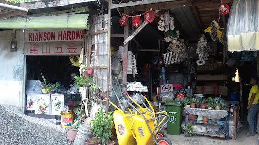 Kiansom Hardware