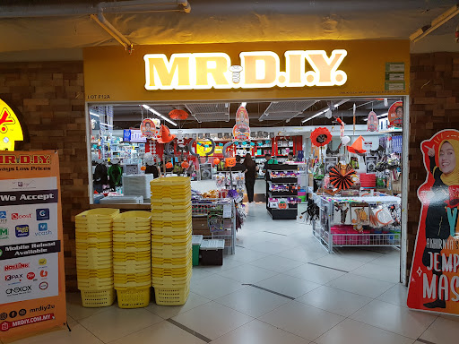 MR.DIY @ Ampang Point Shopping Centre