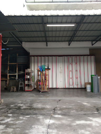 Kim Wei Hardware