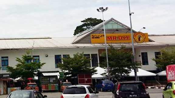 mr d i y terminal bas jertih