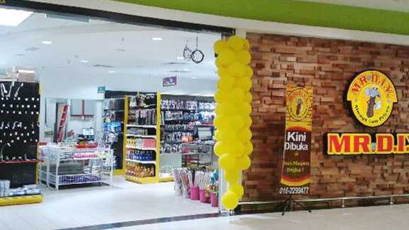 mr diy lotus seri manjung perak