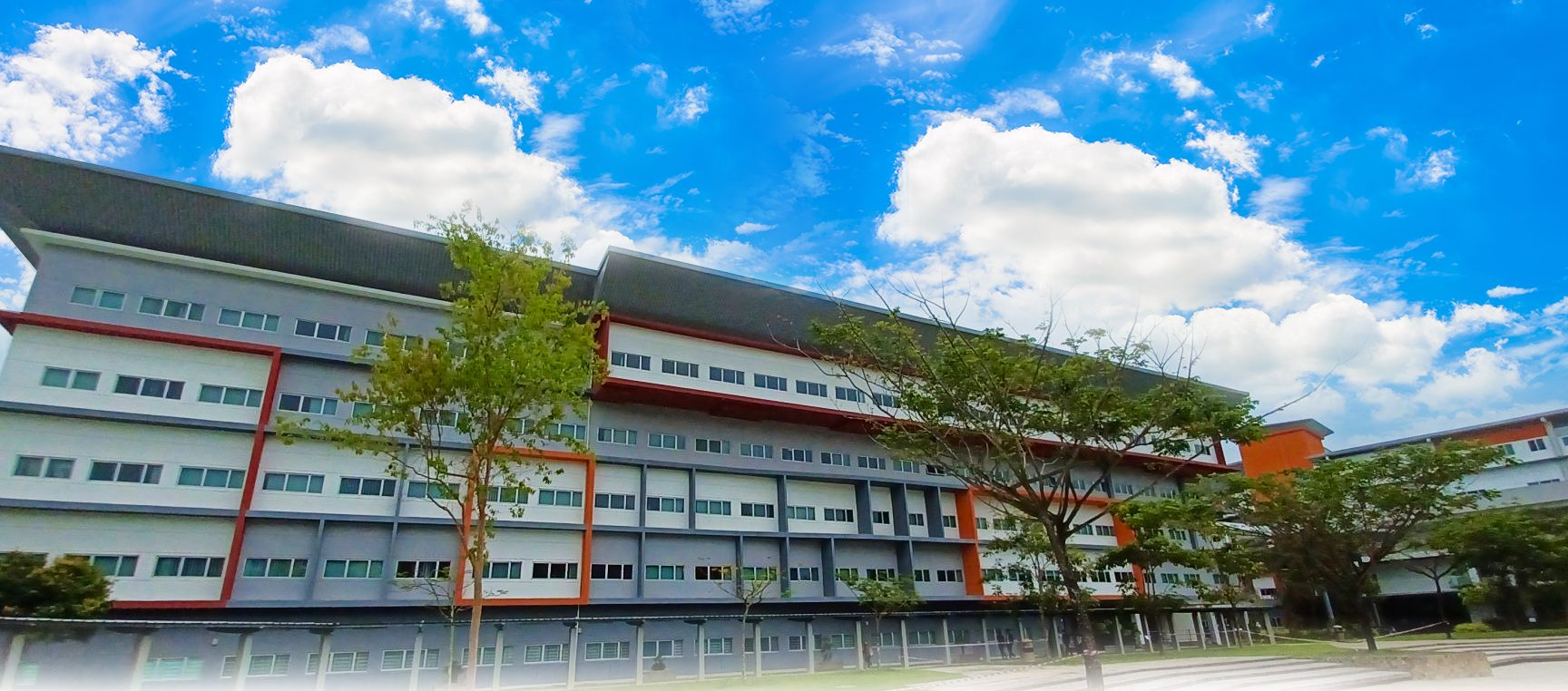 puncak alam bina