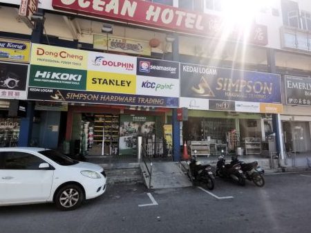 simpson hardware trading