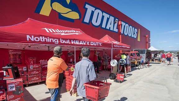 total tools m kuching branch
