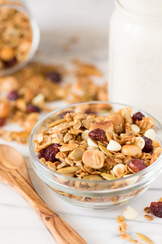 white houze nuts granola